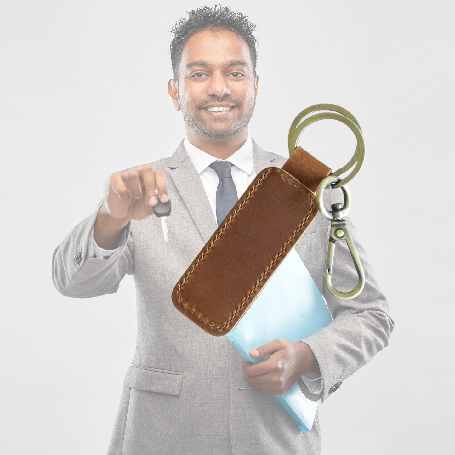 Tan thick leather keyring